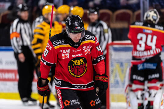 Luleås Tomi Sallinen deppar