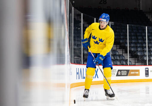 Leo Carlsson of Sweden