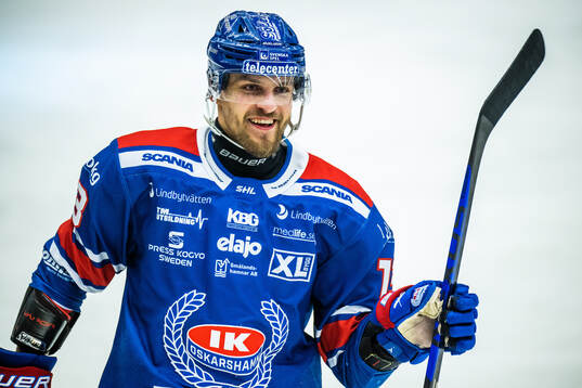 Oskarshamns Jiri Smejkal jublar