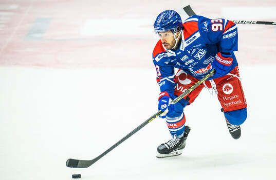 Oskarshamns Cameron Brace