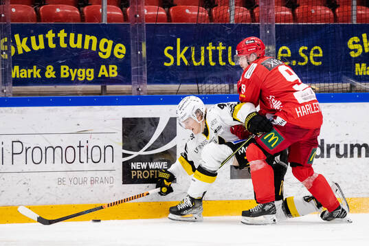 Västerås Isak Skedung och Almtunas Hampus Harlestam