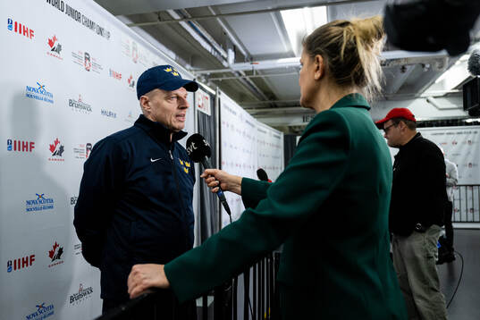Magnus Hävelid, head coach of Sweden