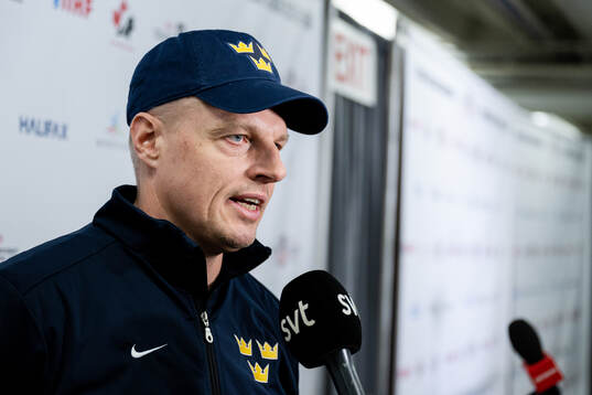 Magnus Hävelid, head coach of Sweden