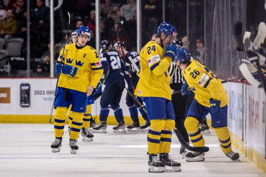 Liam Öhgren of Sweden looks dejected