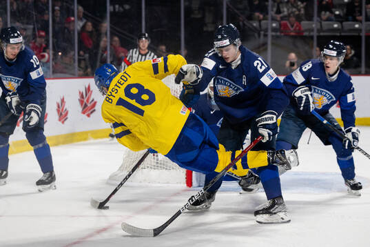 Filip Bystedt of Sweden and Aleksi Heimosalmi of Finland