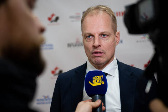 Magnus Hävelid, head coach of Sweden