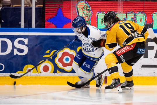 Leksands Oskar Lang och Luleås Mario Kempe