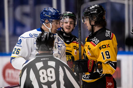 Leksands Patrik Noren och Luleås Mario Kempe
