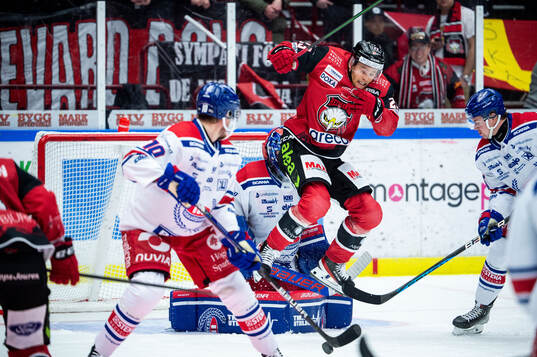 Malmö Redhawks Christoffer Forsberg och Oskarshamns