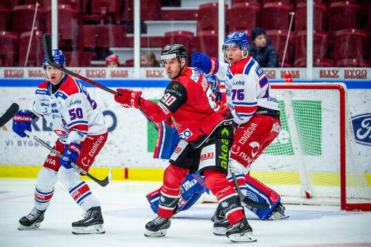 Malmö Redhawks Lance Bouma mot Oskarshamns Juuso Riikola