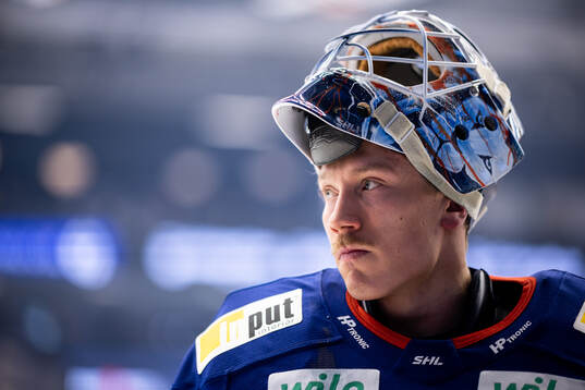 Växjös målvakt Emil Larmi
