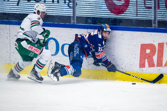 Rögles Erlend Lesund och Växjös Dan Sexton