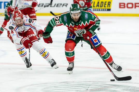 Timrås Tim Erixon och Frölundas Anthony Greco