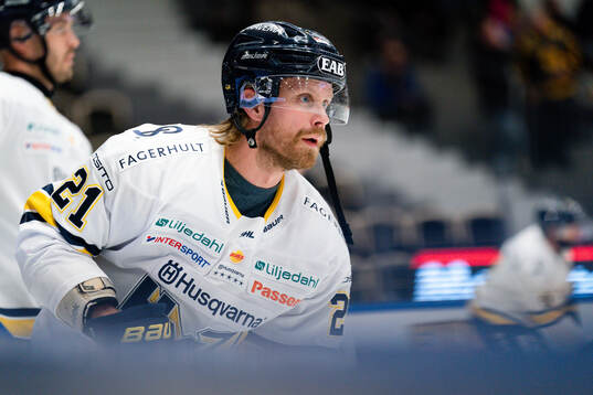HV71s Mattias Tedenby