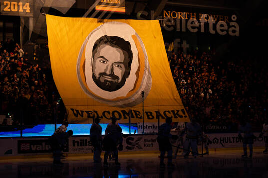 Tifo på Skellefteås Adam Mascherin