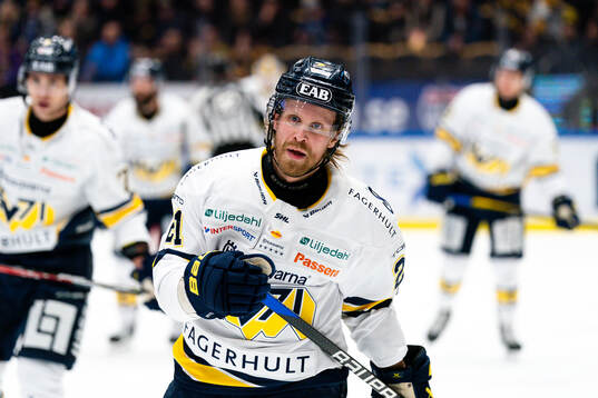 HV71s Mattias Tedenby