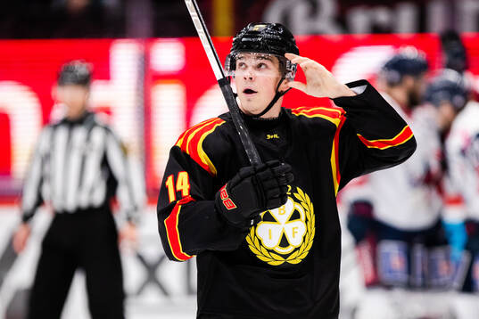 Brynäs Alexander Ljungkrantz deppar