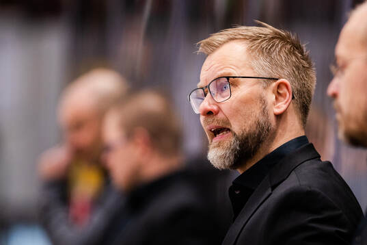 Brynäs tränare Mikko Manner