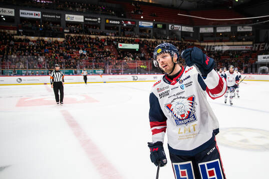Linköpings Christoffer Ehn jublar