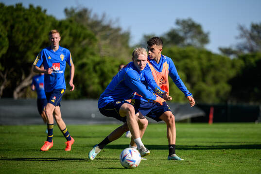 Hugo Larsson, André Boman and Yasin Ayari of the Swedish