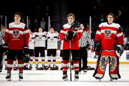 Players of Austria look dejected
