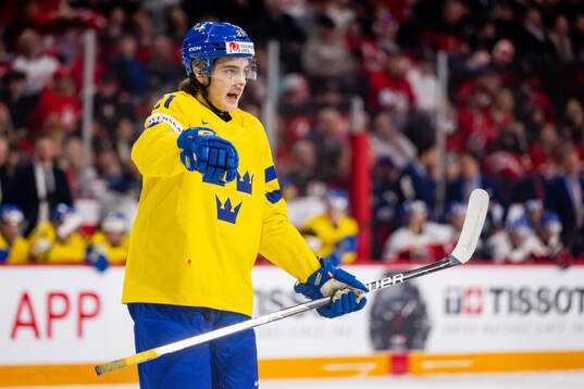Leo Carlsson of Sweden