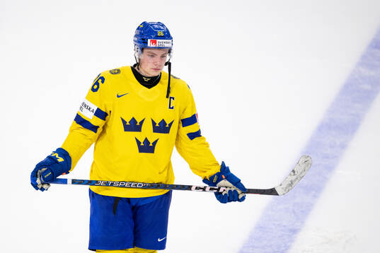 Victor Stjernborg  of Sweden looks dejected