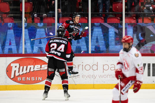 Nybros Carl-Henrik Edwardsson jublar