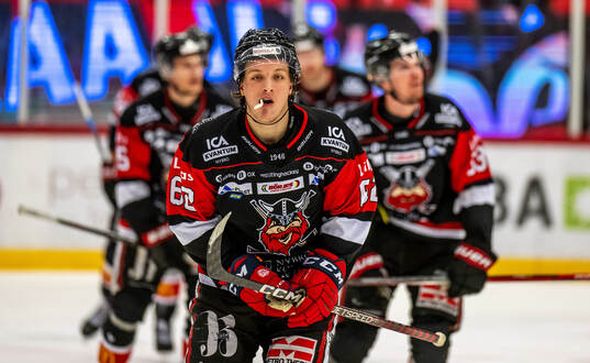 Nybros Carl-Henrik Edwardsson jublar