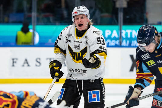 Västerås Anton Eriksson reagerar