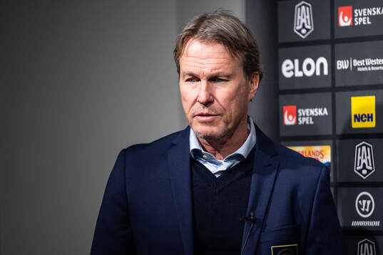 Djurgårdens tränare Johan Garpenlöv deppar