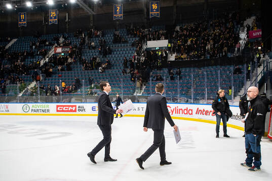 Västerås tränare Thomas Paananen och assisterande