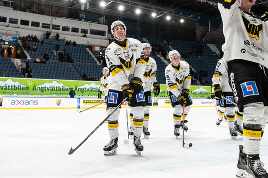 Västerås Nicholas Albano jublar