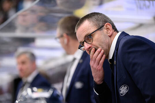 HV71s tränare Tommy Samuelsson