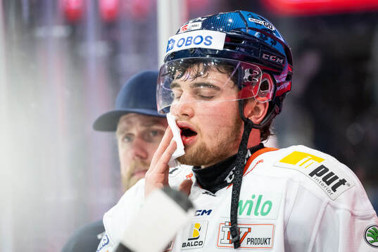 Växjös Glenn Gustafsson har ont