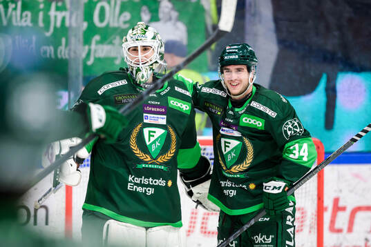 Färjestads målvakt Matthew Tomkins och Michael Lindqvist