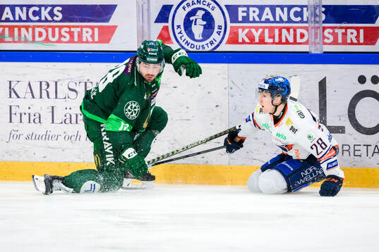 Färjestads Remi Elie och Växjös Hugo Gustafsson