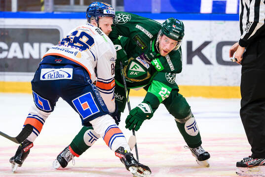 Växjös Joachim Blichfeld och Färjestads Per Åslund
