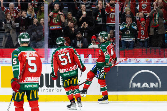 Frölundas Petteri Lindbohm jublar