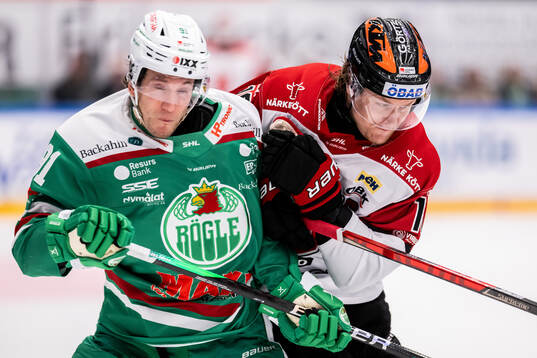 Rögles Adam Tambellini och Örebros Rodrigo Abols