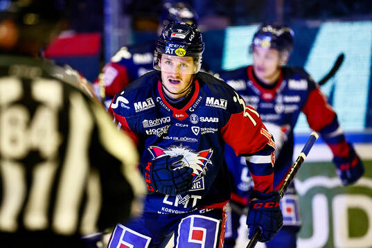 Linköpings Henrik Törnqvist jublar