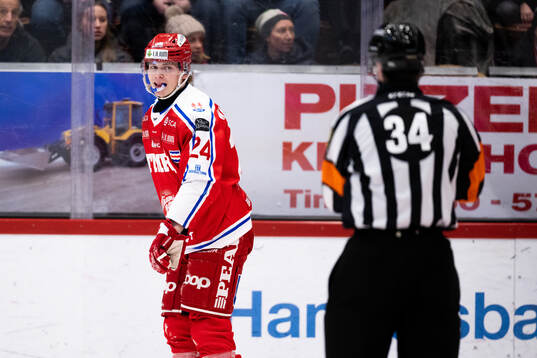 Timrås Erik Walli Walterholm utvisas