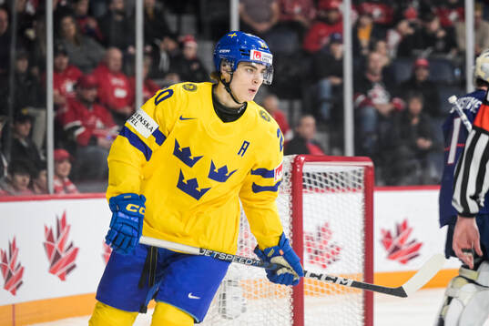 Liam Öhgren of Sweden looks dejected