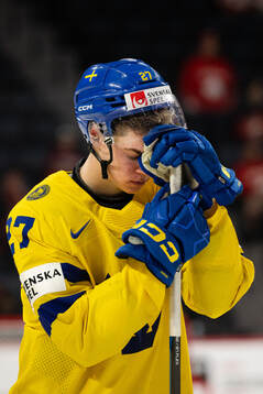 Oskar Pettersson of Sweden looks dejected