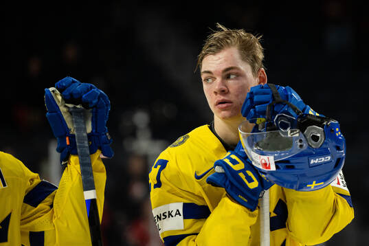 Oskar Pettersson of Sweden looks dejected