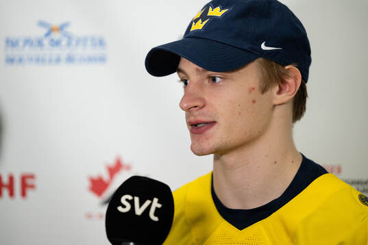 Goaltender Carl Lindbom of Sweden