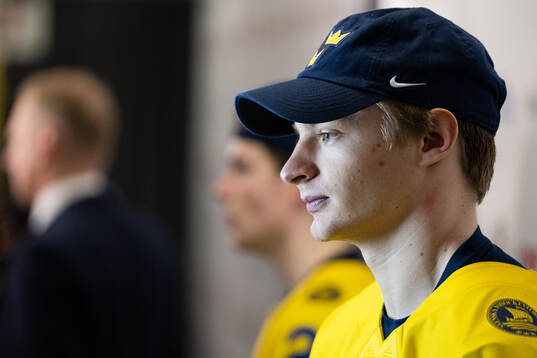 Goaltender Carl Lindbom of Sweden