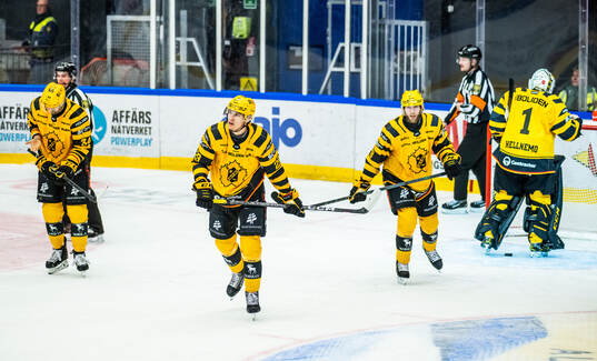Skellefteås Tom Kühnhackl, Albin Sundsvik och Petter