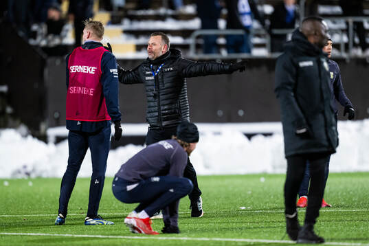 tränare Mikael Stahre