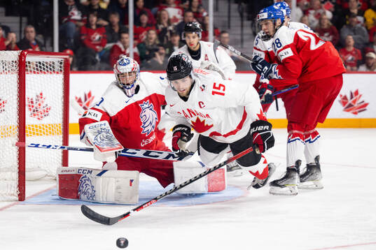 Shane Wright of Canada